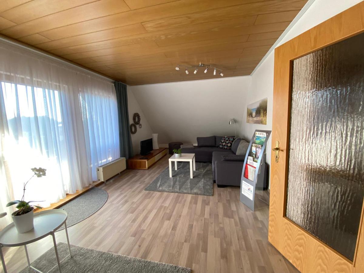Ferienwohnung Jutta U. Andreas Arenz Minderlittgen エクステリア 写真