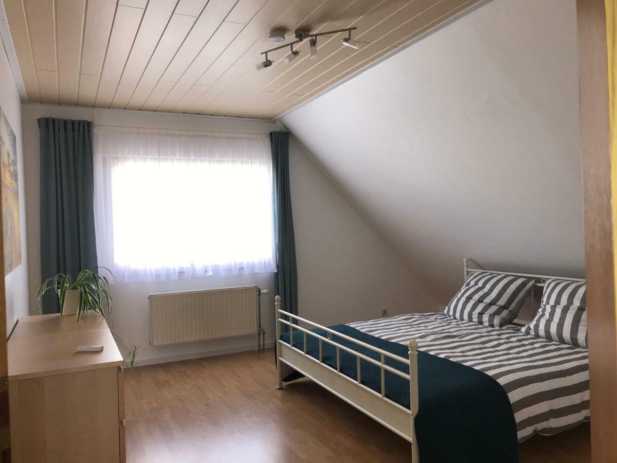 Ferienwohnung Jutta U. Andreas Arenz Minderlittgen エクステリア 写真